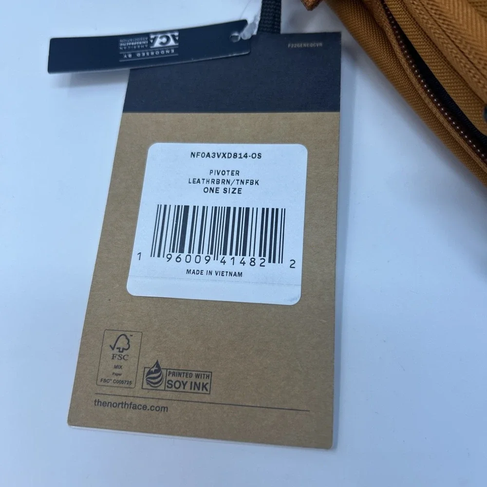 NWT The North Face Pivoter Orange/Brown Backpack FlexVent Laptop Compartment